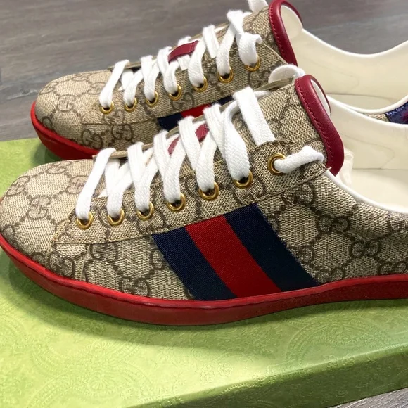 Gucci ace gg store supreme trainers